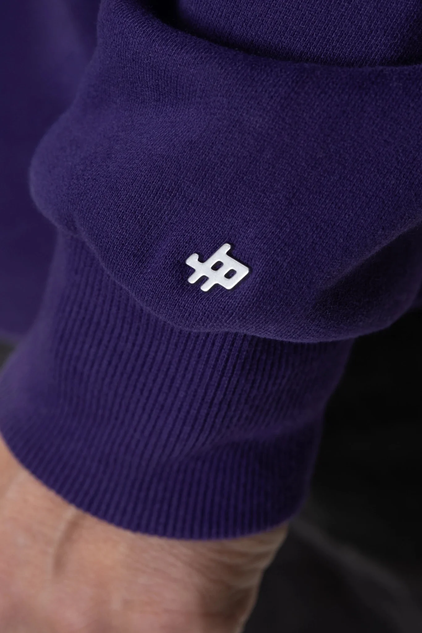 HOODIE HINTERHOFBUDE - Image 7