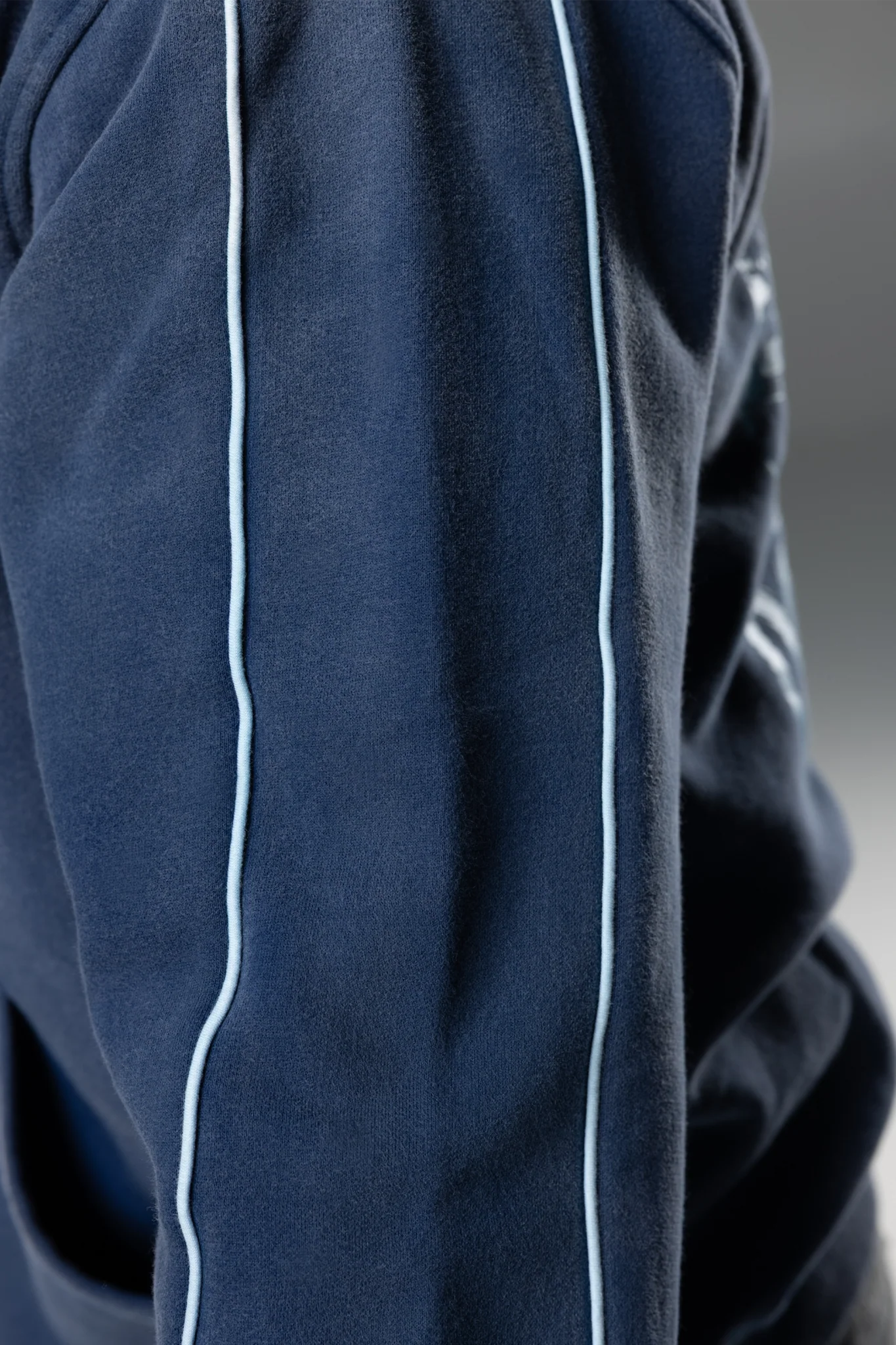 HOODIE BLUEISH - Image 7